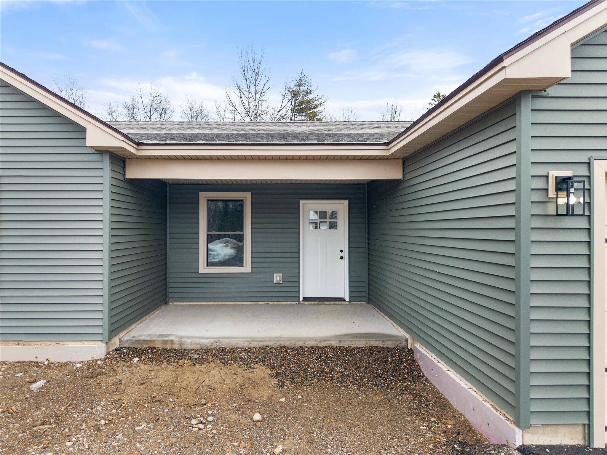 678 Streamside Avenue Hermon ME 04401