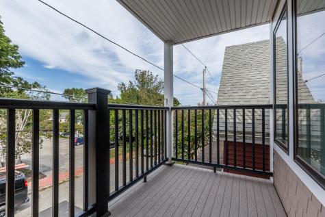 32 Turner Street Portland ME 04101