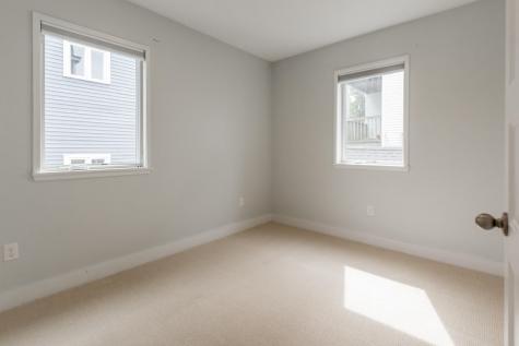 32 Turner Street Portland ME 04101