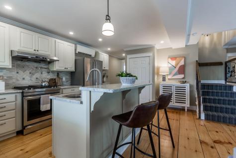 32 Turner Street Portland ME 04101