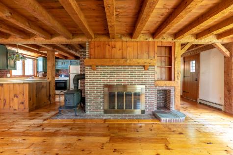 24 Payne Road York ME 03909