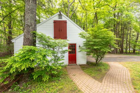 24 Payne Road York ME 03909