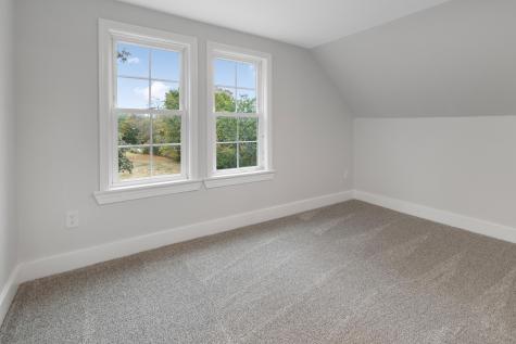 71 Jordan Road Mechanic Falls ME 04256