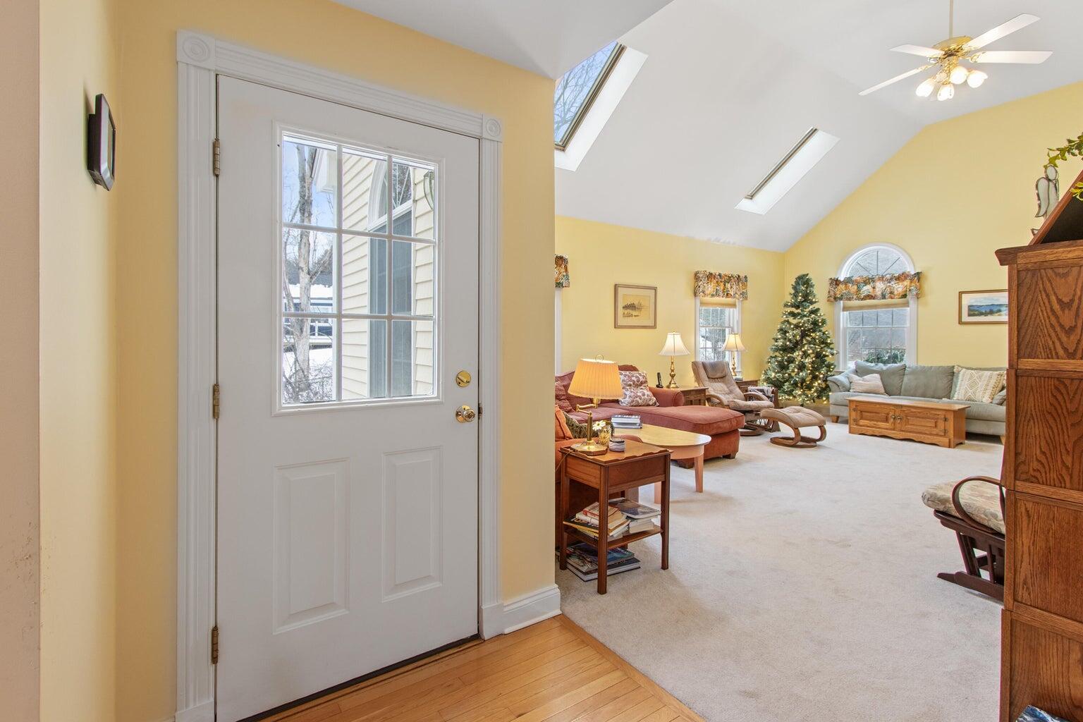 51 Old Field Road Yarmouth ME 04096