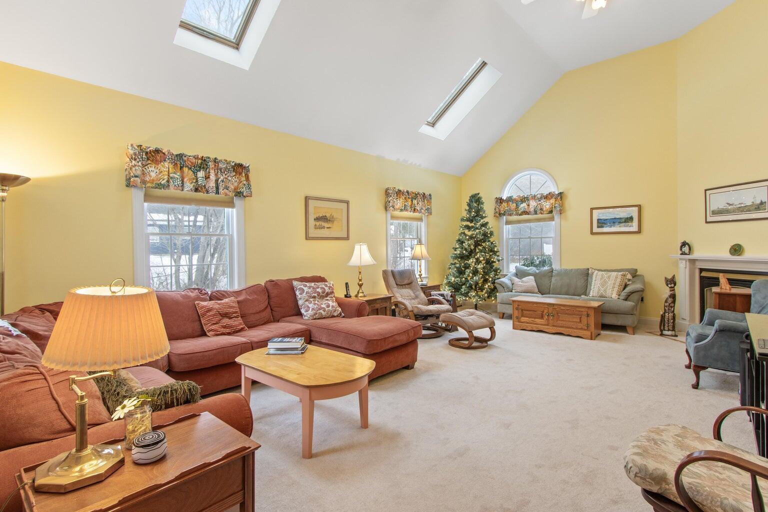 51 Old Field Road Yarmouth ME 04096