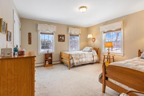 51 Old Field Road Yarmouth ME 04096