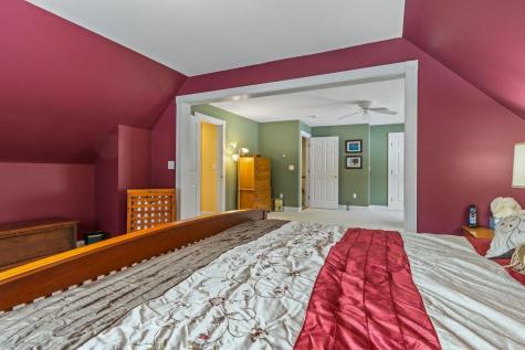 51 Old Field Road Yarmouth ME 04096