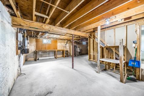 215 Levenseller Road Holden ME 04429