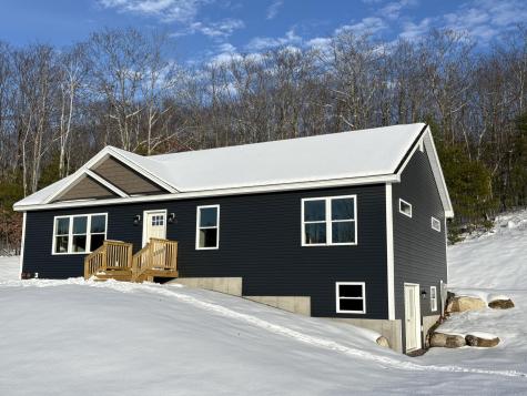 12 Hillside Drive Raymond ME 04071