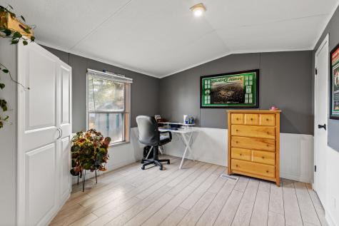 15 Tufton Street Brunswick ME 04011