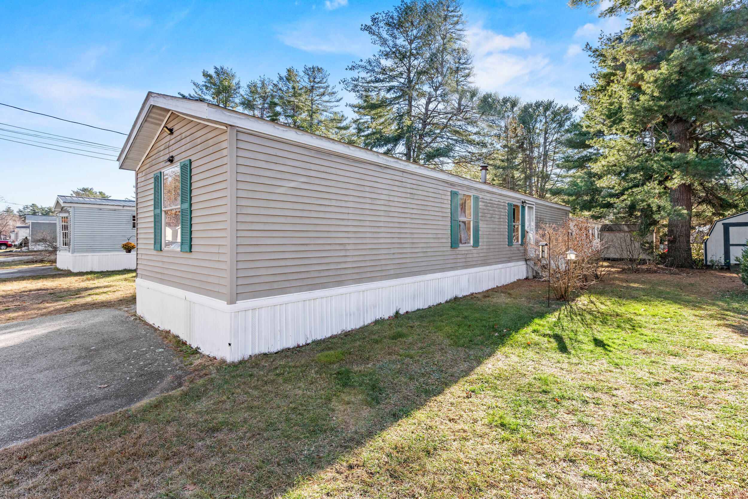 15 Tufton Street Brunswick ME 04011