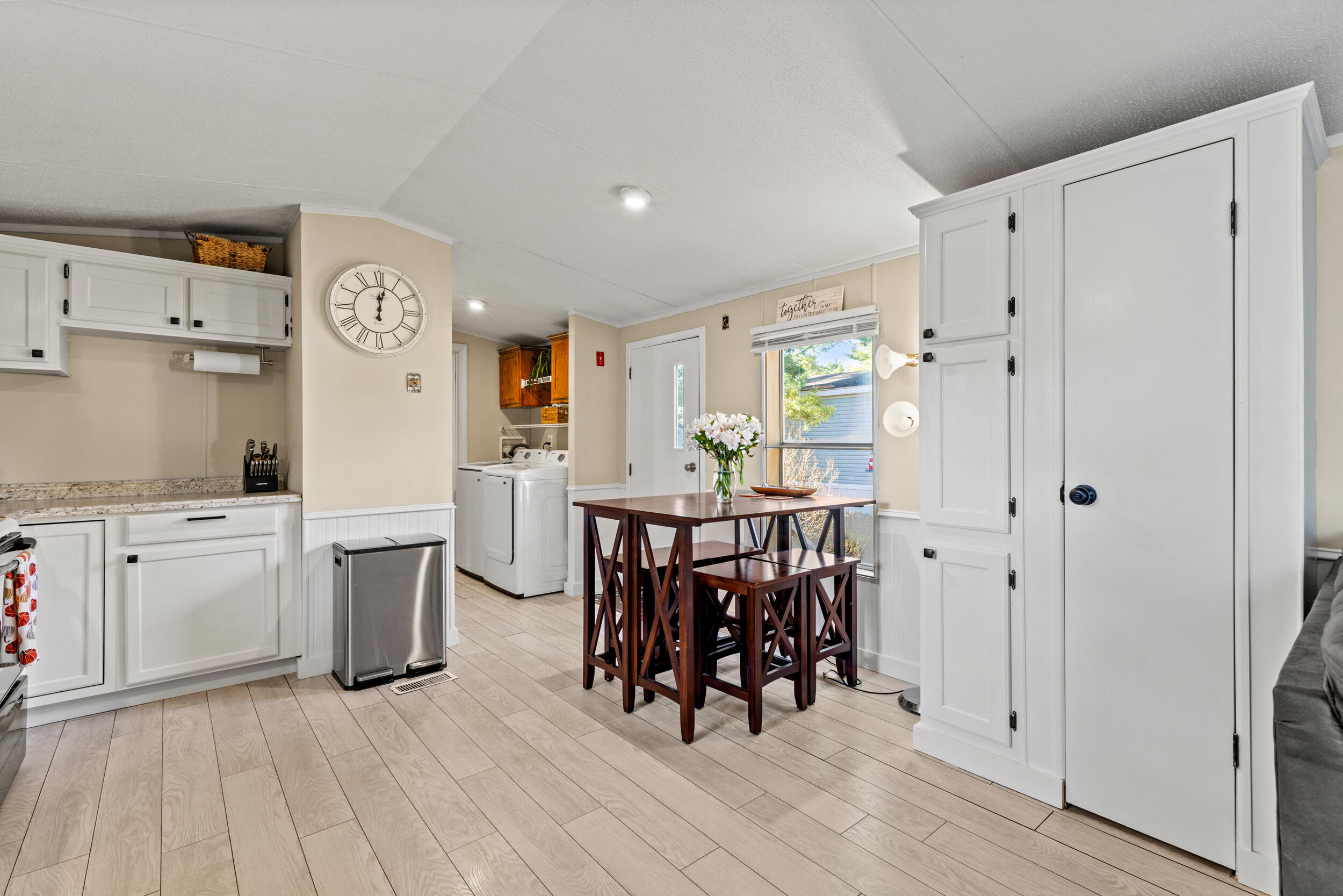 15 Tufton Street Brunswick ME 04011