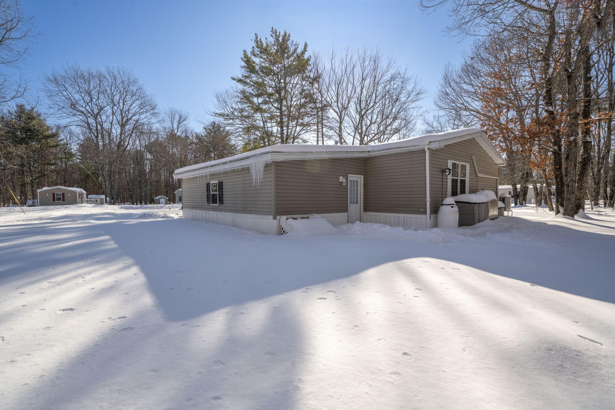 29 Chickadee Drive Alfred ME 04002