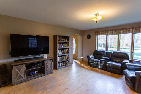 67 Mcclellan Drive Glenburn ME 04401