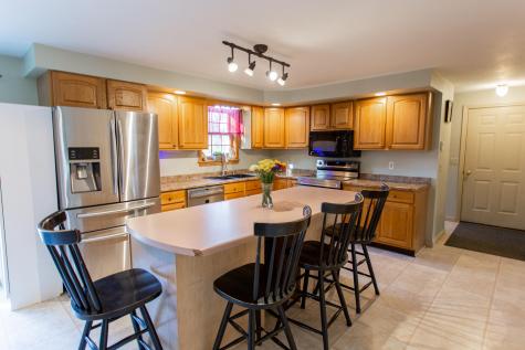 67 Mcclellan Drive Glenburn ME 04401
