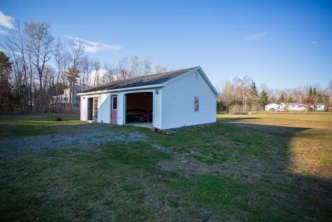67 Mcclellan Drive Glenburn ME 04401