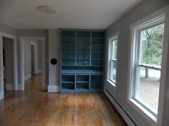 27 Willow Street Gardiner ME 04345
