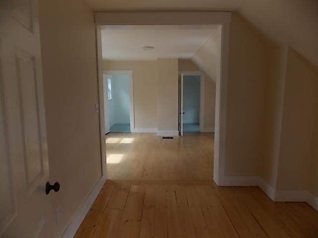 27 Willow Street Gardiner ME 04345