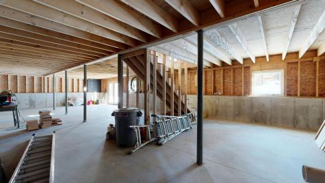 33 Mallard Drive Limerick ME 04048