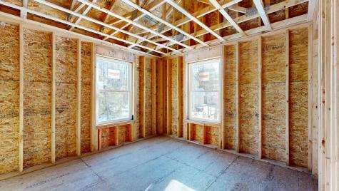 33 Mallard Drive Limerick ME 04048