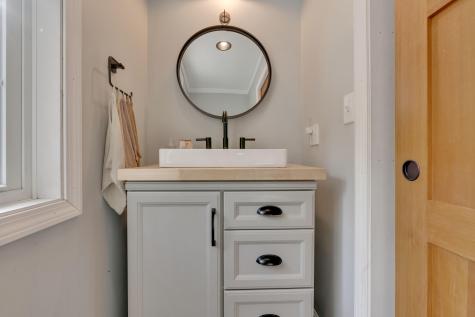 19 Oak Woods Road North Berwick ME 03906