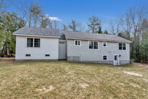 19 Oak Woods Road North Berwick ME 03906