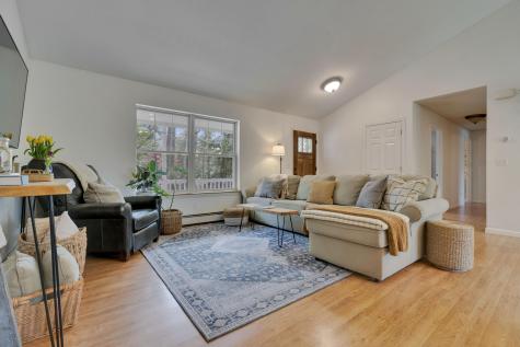 19 Oak Woods Road North Berwick ME 03906