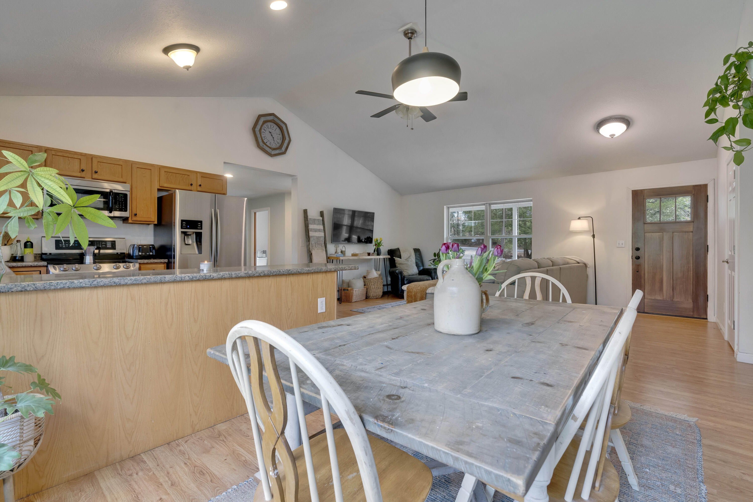 19 Oak Woods Road North Berwick ME 03906