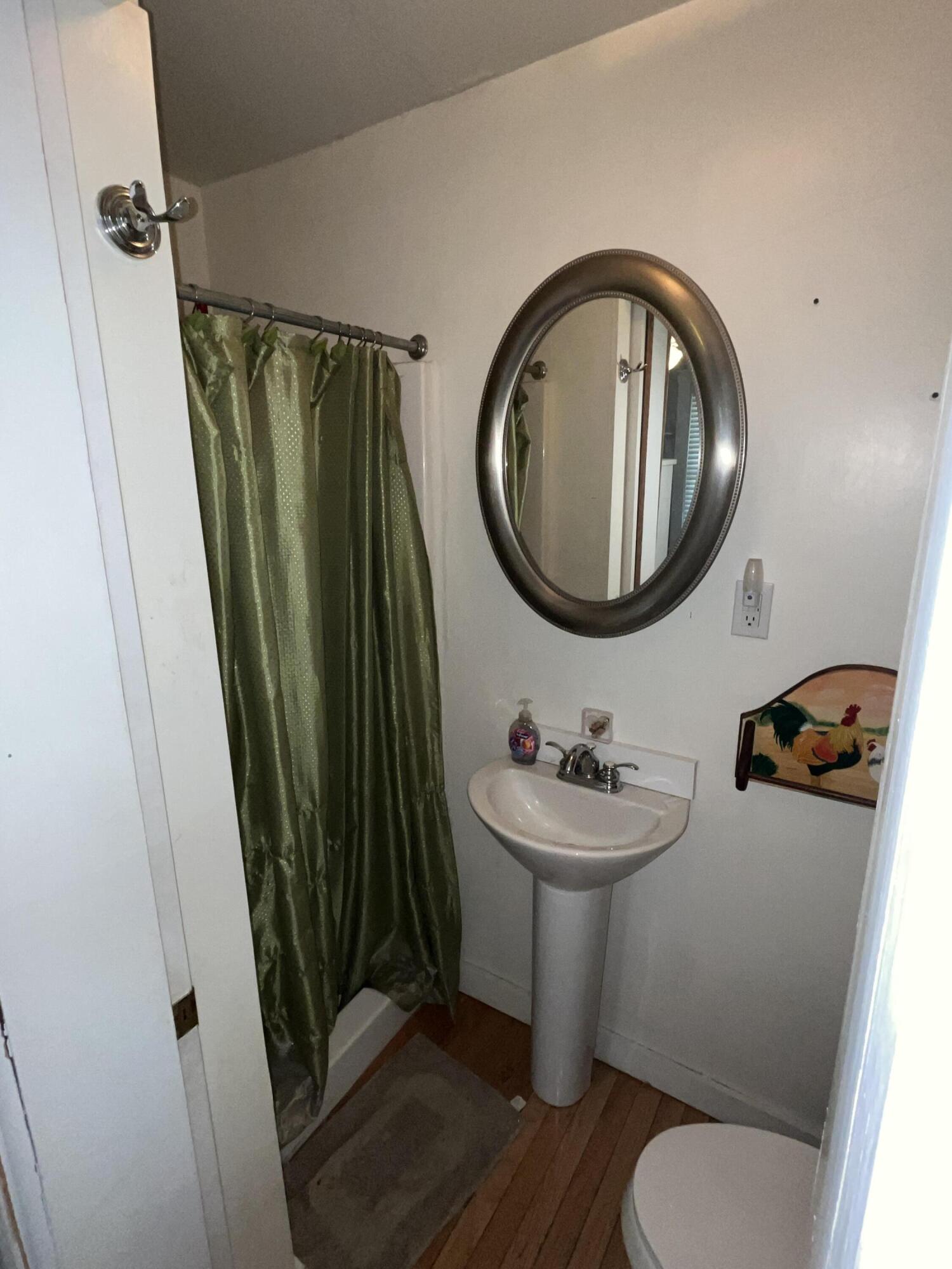 16 Bartlett Street Gardiner ME 04345
