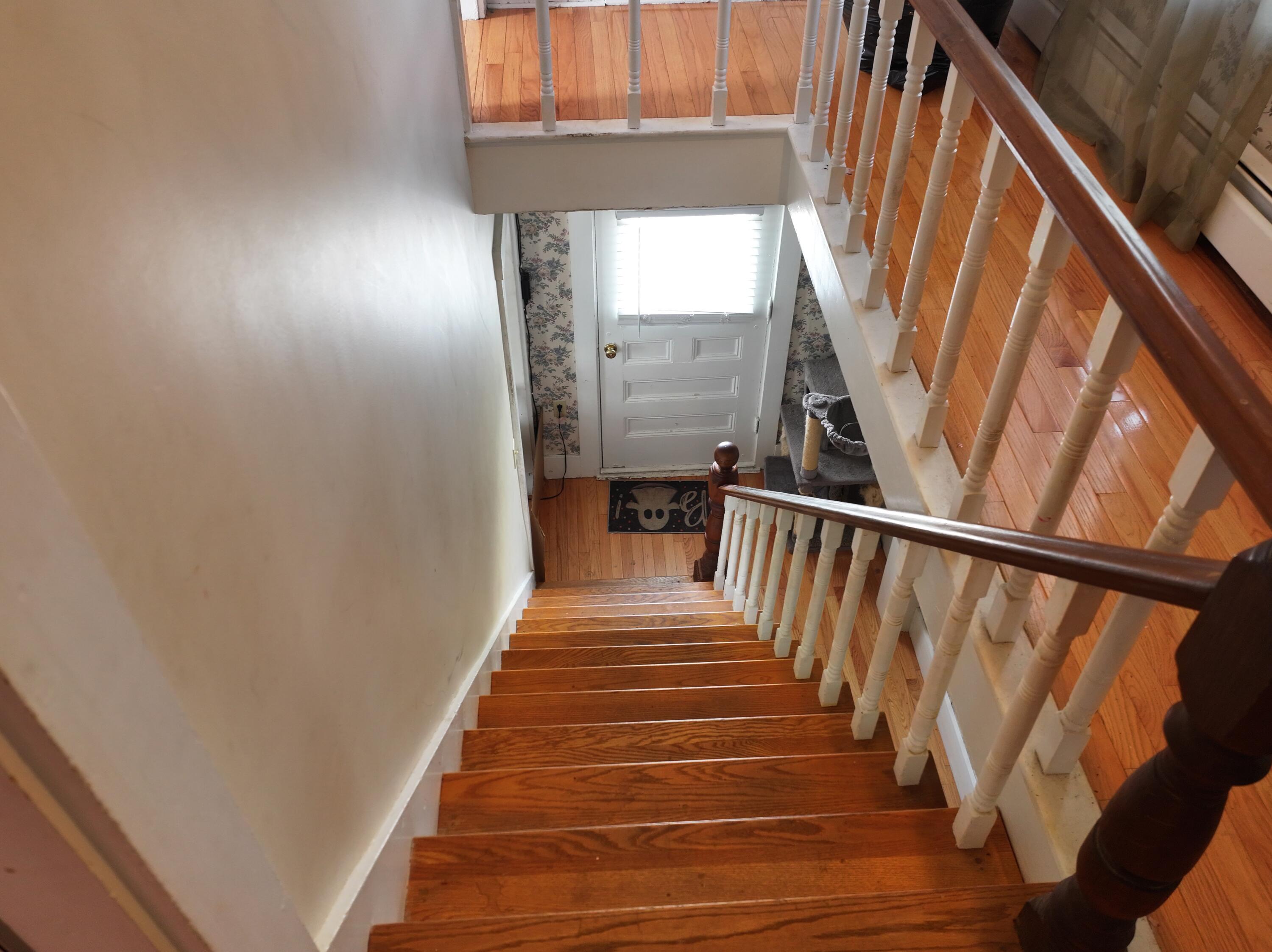 16 Bartlett Street Gardiner ME 04345