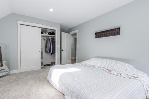 8 Cole Field Road Cape Elizabeth ME 04107