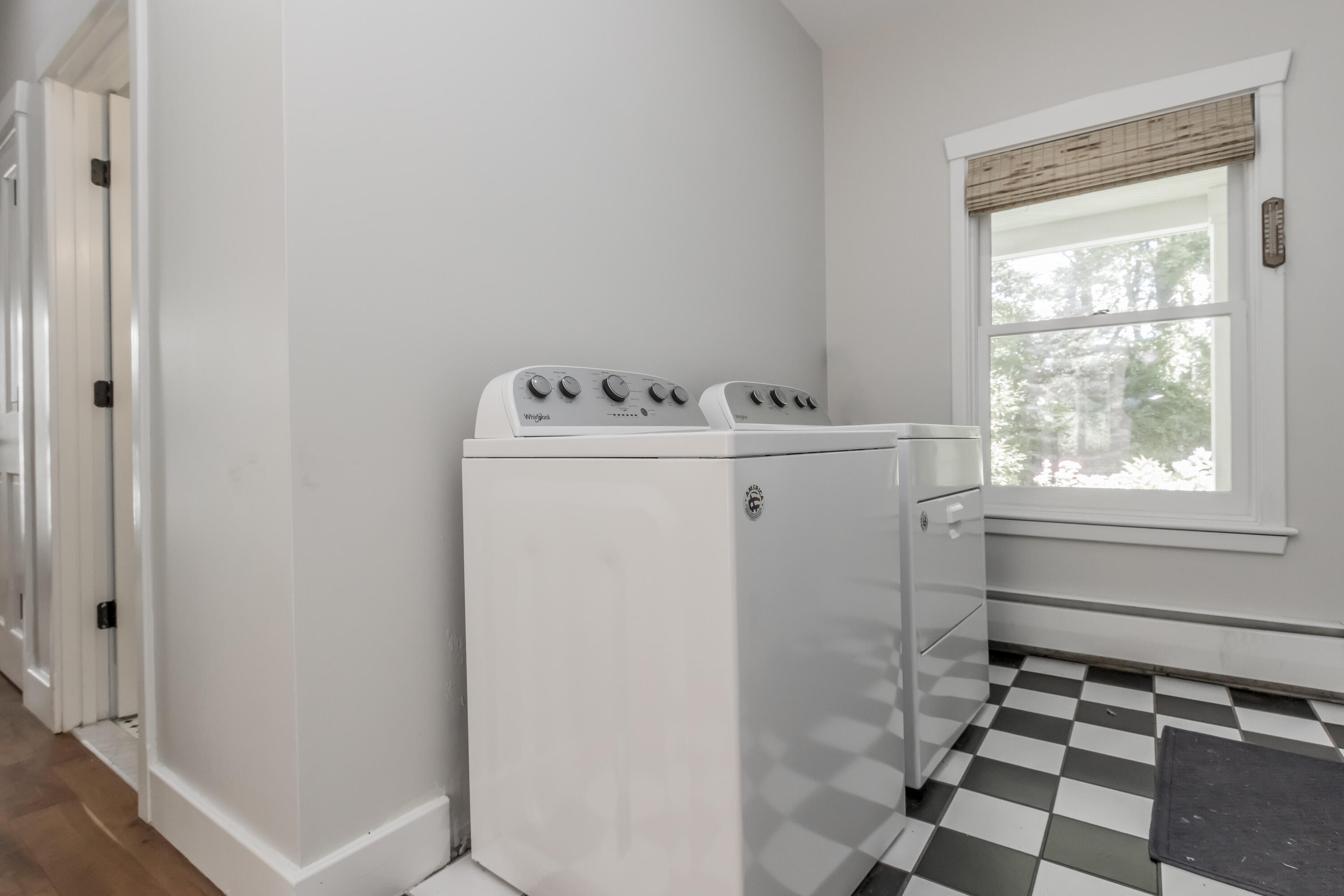 8 Cole Field Road Cape Elizabeth ME 04107