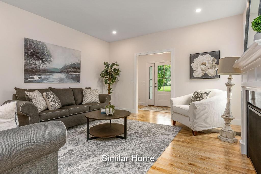 33 Cascade Circle Kennebunk ME 04043