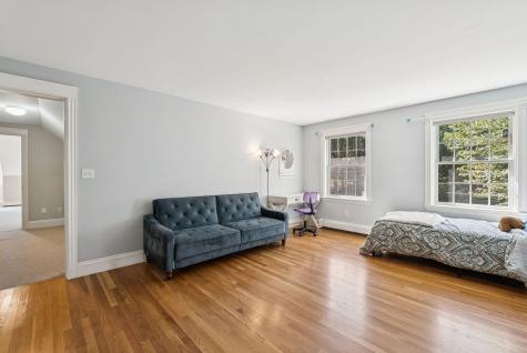 4 Periwinkle Way Falmouth ME 04105