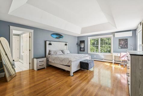 4 Periwinkle Way Falmouth ME 04105