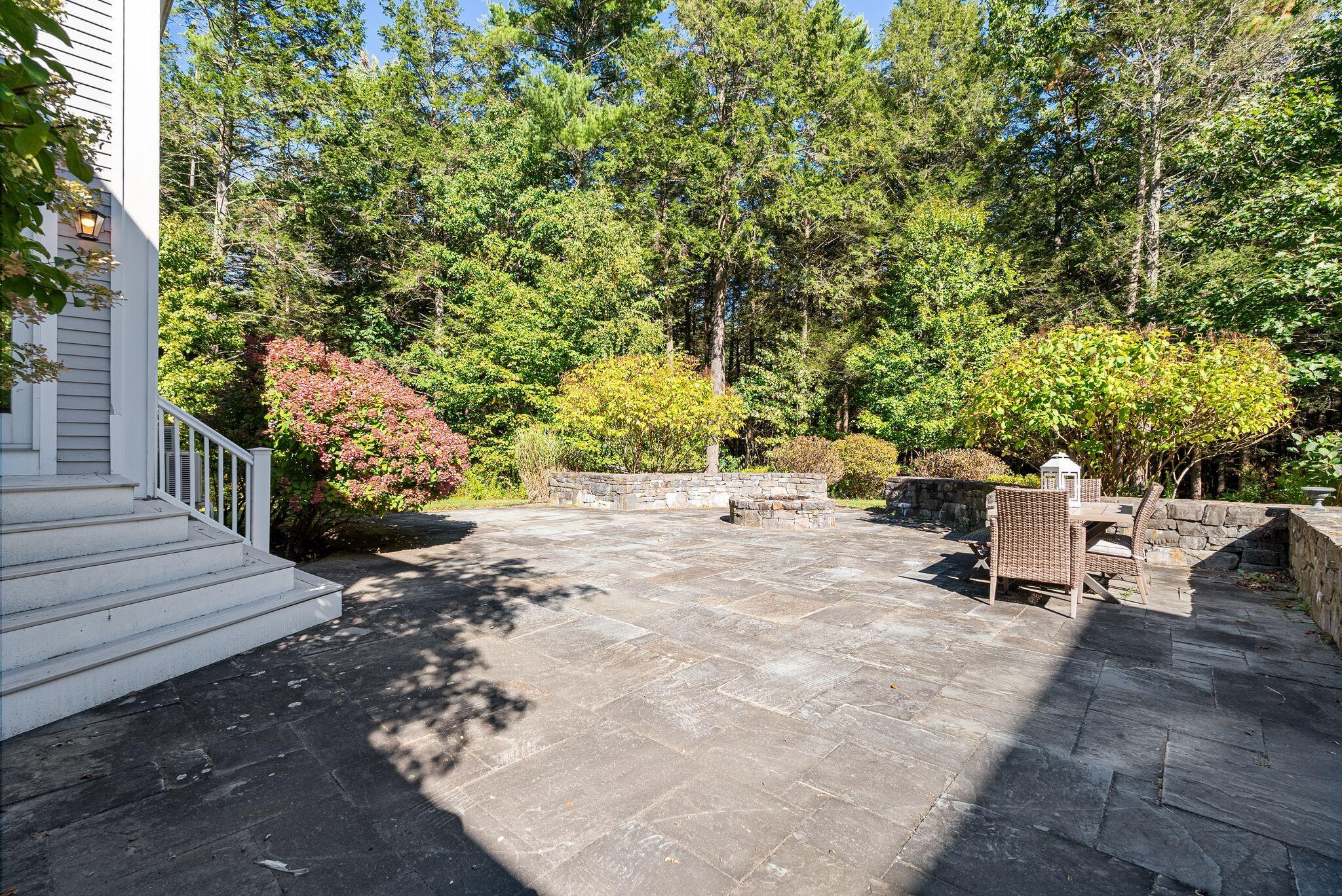 4 Periwinkle Way Falmouth ME 04105