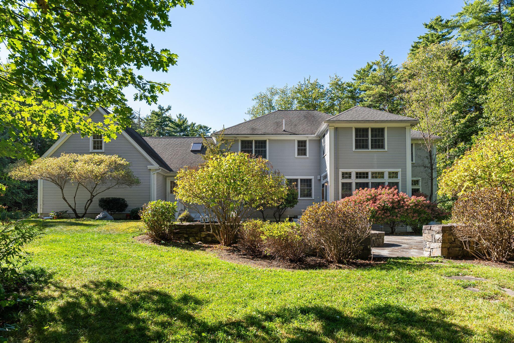 4 Periwinkle Way Falmouth ME 04105