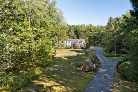 4 Periwinkle Way Falmouth ME 04105