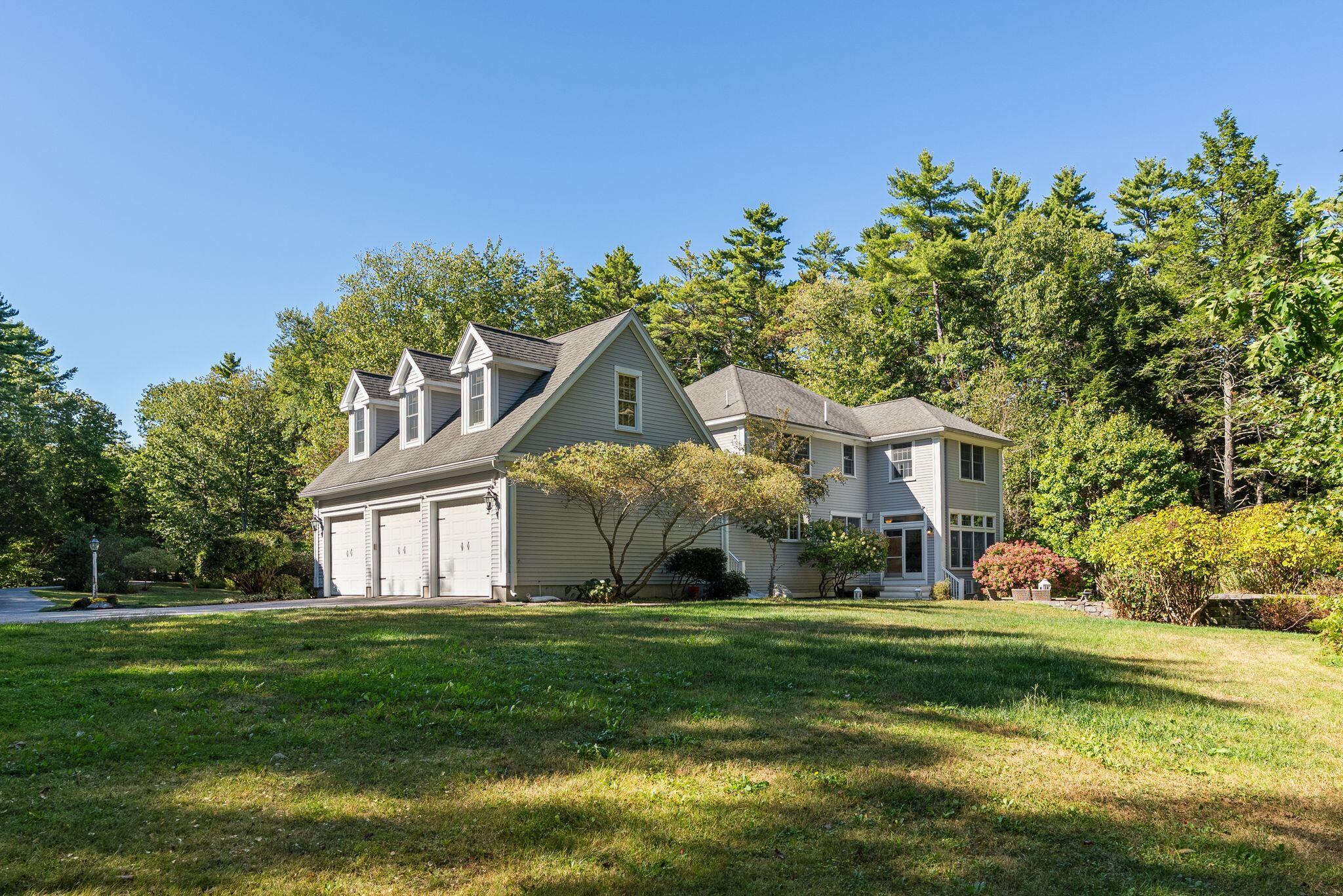 4 Periwinkle Way Falmouth ME 04105