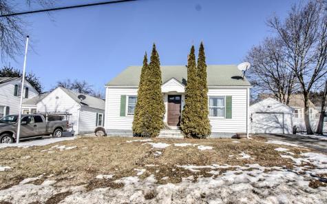 26 1st Street Lewiston ME 04240