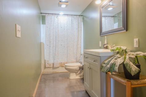 26 1st Street Lewiston ME 04240