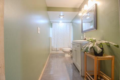 26 1st Street Lewiston ME 04240