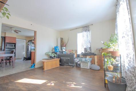 26 1st Street Lewiston ME 04240