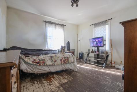 26 1st Street Lewiston ME 04240