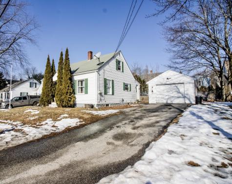 26 1st Street Lewiston ME 04240