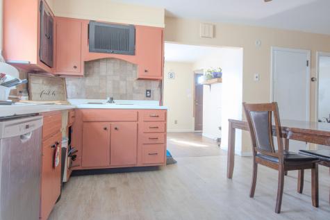 26 1st Street Lewiston ME 04240