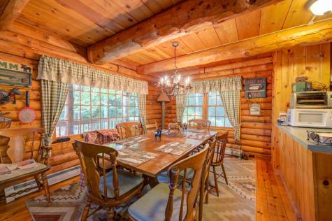 15 Worcester Drive Raymond ME 04071