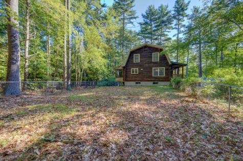 15 Worcester Drive Raymond ME 04071