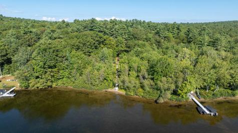 15 Worcester Drive Raymond ME 04071