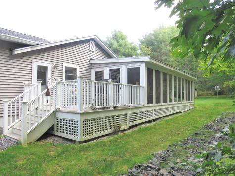 1473 Eastern Road Warren ME 04864
